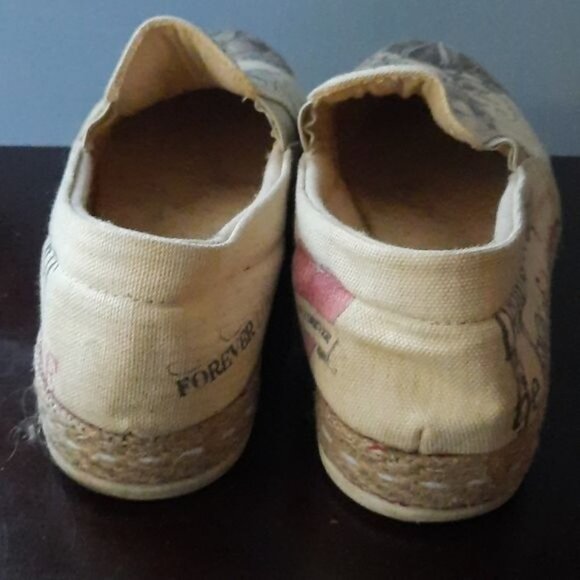 Goby Sugar Skull Print Death is Not the End of Love Canvas Loafers Size 5.5 - Picture 11 of 14